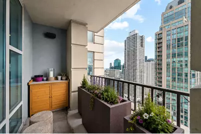 25 E Superior Street #3601, Chicago, IL 60611 - Photo 12