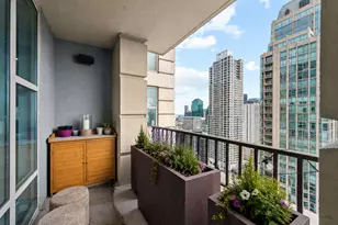 25 E Superior St, Chicago, IL 60611 - Photo 12