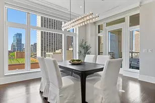 9 W Walton St, Chicago, IL 60610 - Photo 14