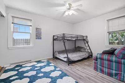 1824 E Lafayette Street, Bloomington, IL 61701 - Photo 16