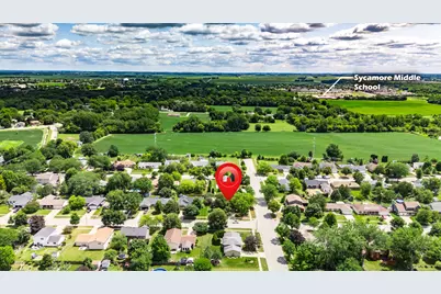 1404 Larson Street, Sycamore, IL 60178 - Photo 38
