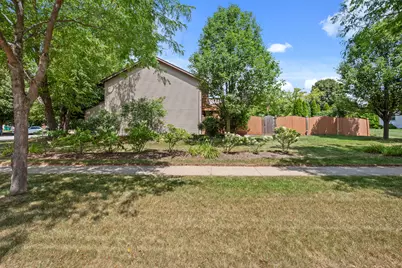 1404 Larson Street, Sycamore, IL 60178 - Photo 36