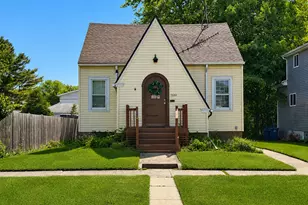 1141 Victoria Ave, North Chicago, IL 60064 - Photo 1