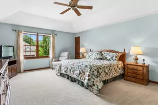 6127 Tyrnbury Dr, Lisle, IL 60532 - Photo 14