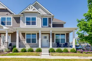 327 Didier Ct, Buffalo Grove, IL 60089 - Photo 1