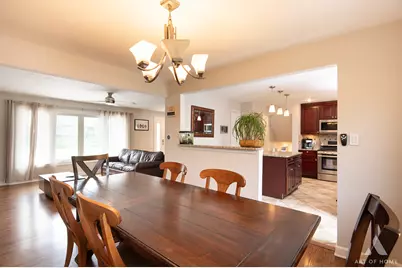 10136 Charles Avenue, Palos Hills, IL 60465 - Photo 14