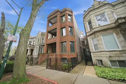 2436 N Albany Avenue, Chicago, IL 60647 - Photo 2