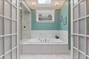 2225 W School St, Chicago, IL 60618 - Photo 20