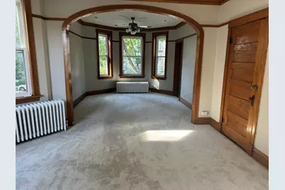 2005 W Greenleaf Avenue #2, Chicago, IL 60645 - Photo 4