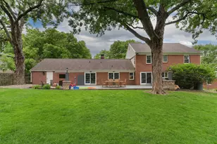 206 Fleetwood Dr, Bloomington, IL 61701 - Photo 60