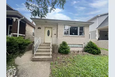3618 1/2 Gunderson Avenue, Berwyn, IL 60402 - Photo 2