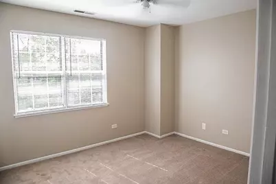 460 Meadow Hill Lane, Round Lake Beach, IL 60073 - Photo 6
