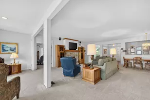 13464 Winterberry Ln, Huntley, IL 60142 - Photo 10