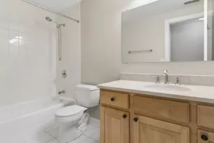 245 Burlington Ave, Clarendon Hills, IL 60514 - Photo 16