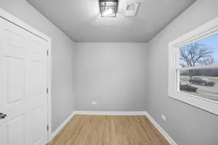 591 Andover St, Chicago Heights, IL 60411 - Photo 8