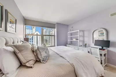 25 E Superior Street #1906, Chicago, IL 60611 - Photo 20