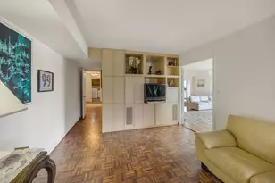 1671 Mission Hills Rd, Northbrook, IL 60062 - Photo 14