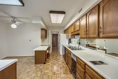 1671 Mission Hills Road #502, Northbrook, IL 60062 - Photo 12