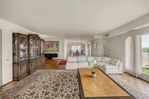 1671 Mission Hills Rd, Northbrook, IL 60062 - Photo 8