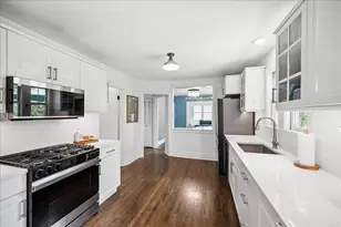 52 S Central Ave, Highwood, IL 60040 - Photo 10