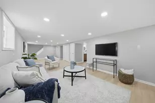 6437 S Kedvale Ave, Chicago, IL 60629 - Photo 22