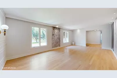 8473 Canterberry Drive, Burr Ridge, IL 60527 - Photo 20