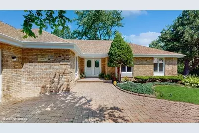 8473 Canterberry Drive, Burr Ridge, IL 60527 - Photo 26