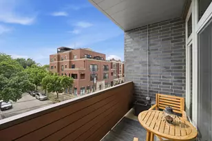 2825 N Halsted St, Chicago, IL 60657 - Photo 12