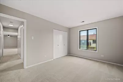 827 E Kings Row #8, Palatine, IL 60074 - Photo 16
