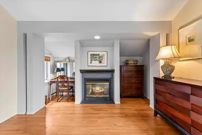 2324 W McLean Avenue, Chicago, IL 60647 - Photo 16