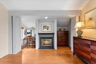 2324 W McLean Ave, Chicago, IL 60647 - Photo 16