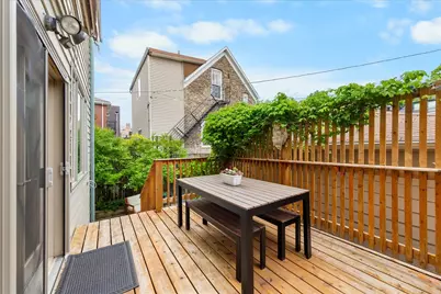 2324 W McLean Avenue, Chicago, IL 60647 - Photo 30
