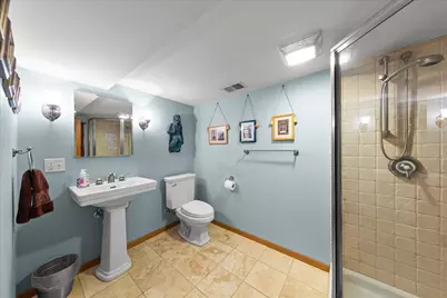 2324 W McLean Avenue, Chicago, IL 60647 - Photo 26