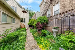 2324 W McLean Ave, Chicago, IL 60647 - Photo 28