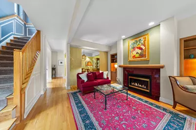 2324 W McLean Avenue, Chicago, IL 60647 - Photo 8
