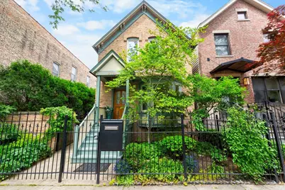 2324 W McLean Avenue, Chicago, IL 60647 - Photo 1