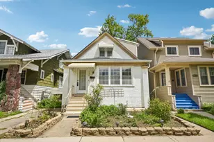 706 S Oak Park Ave, Oak Park, IL 60304 - Photo 1