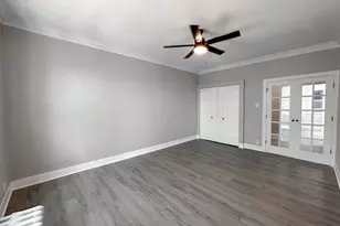 6207 N Winthrop Ave, Chicago, IL 60660 - Photo 2
