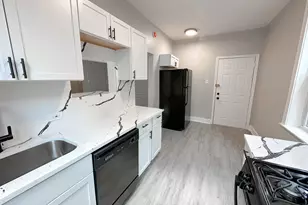 6207 N Winthrop Ave, Chicago, IL 60660 - Photo 10