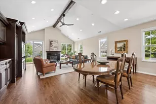 1177 Taylor St, Northbrook, IL 60062 - Photo 4