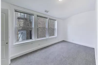 3336 W Evergreen Avenue #1, Chicago, IL 60651 - Photo 14