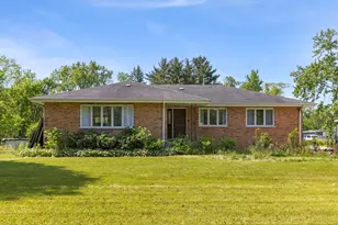 1241 Norfolk Ave, Crete, IL 60417 - Photo 1