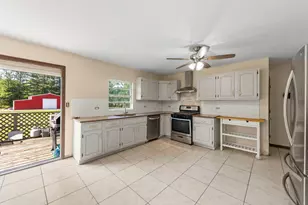 1241 Norfolk Ave, Crete, IL 60417 - Photo 8