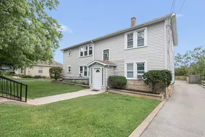 607 Walnut Street, Lemont, IL 60439 - Photo 2
