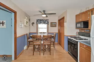 3531 Adams St, Lansing, IL 60438 - Photo 8