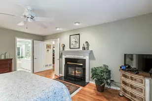 1916 W Ashbury Ln, Inverness, IL 60067 - Photo 16