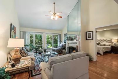 1916 W Ashbury Lane #A, Inverness, IL 60067 - Photo 8
