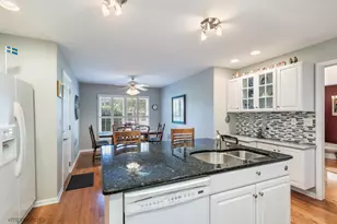 1916 W Ashbury Ln, Inverness, IL 60067 - Photo 14