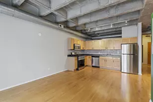 5200 S Ellis Ave, Chicago, IL 60615 - Photo 10