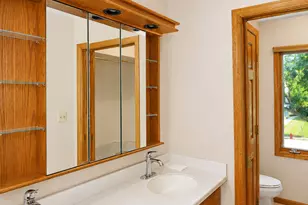 706 North Point Dr, Schaumburg, IL 60193 - Photo 20